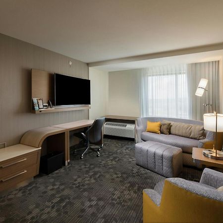 Courtyard By Marriott Russellville Ngoại thất bức ảnh