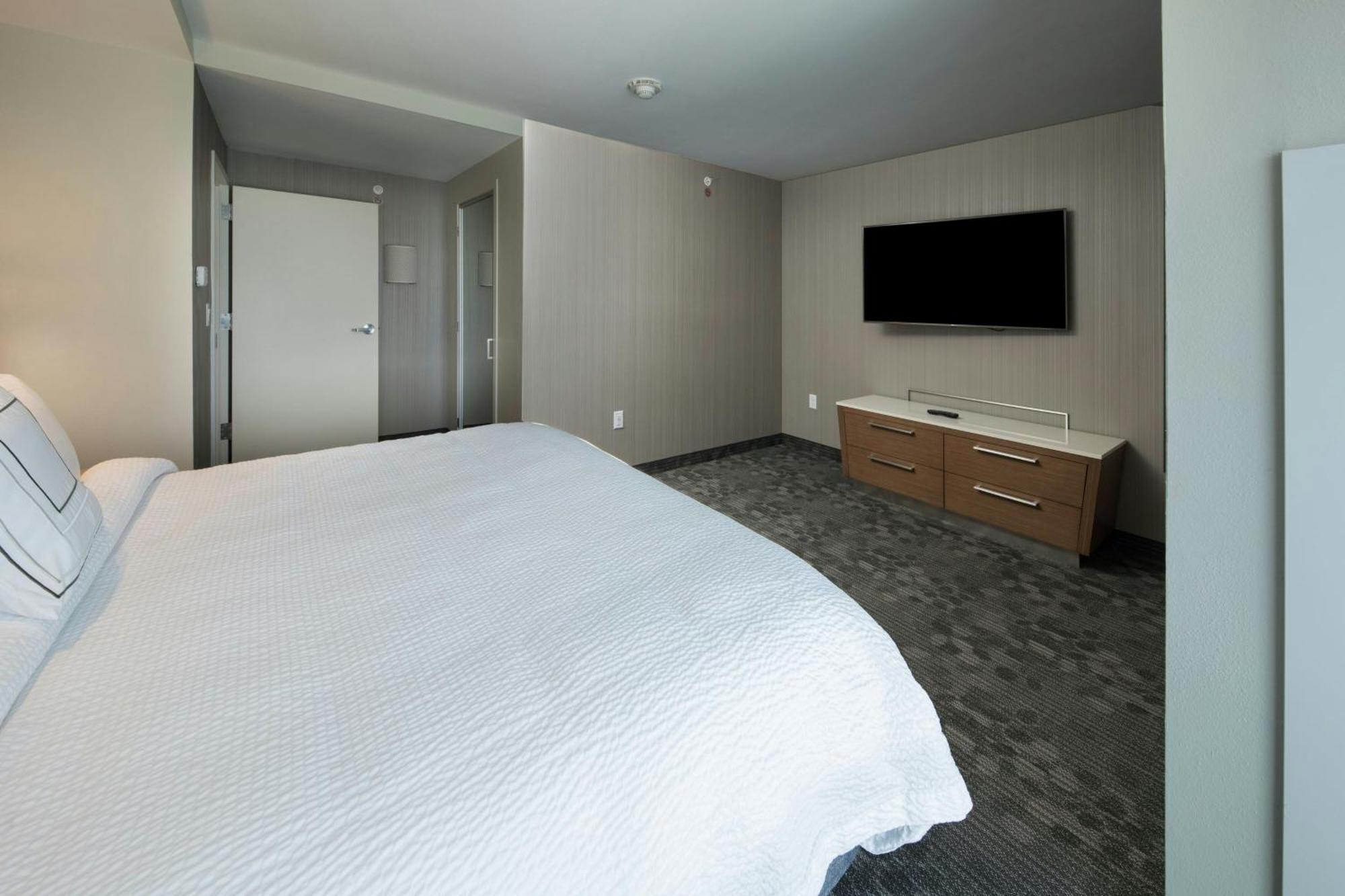 Courtyard By Marriott Russellville Ngoại thất bức ảnh