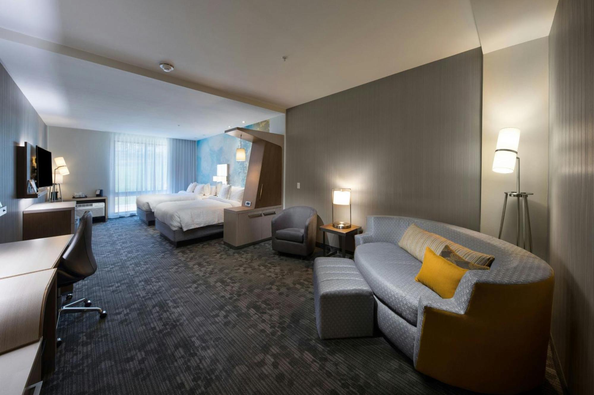 Courtyard By Marriott Russellville Ngoại thất bức ảnh