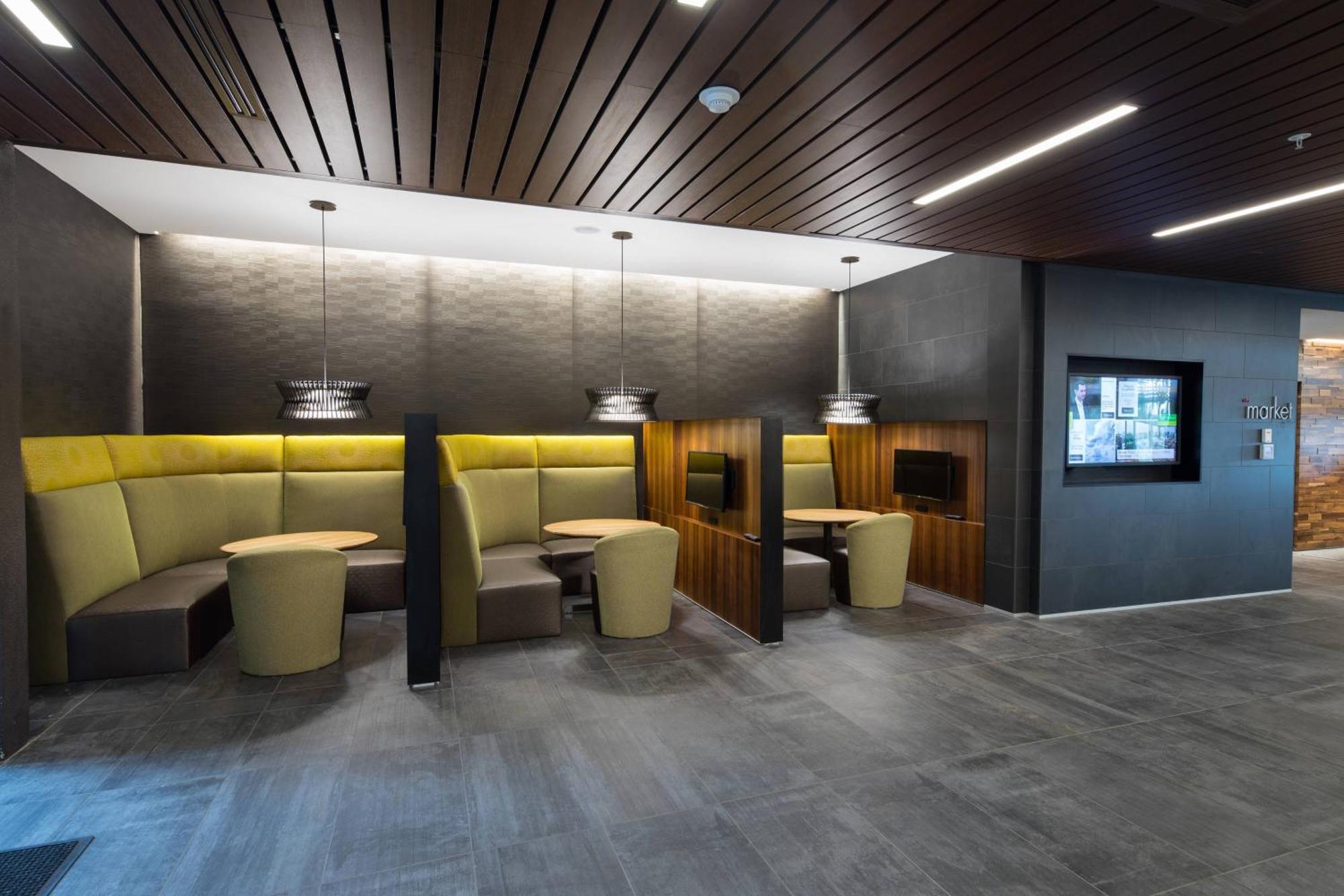 Courtyard By Marriott Russellville Ngoại thất bức ảnh