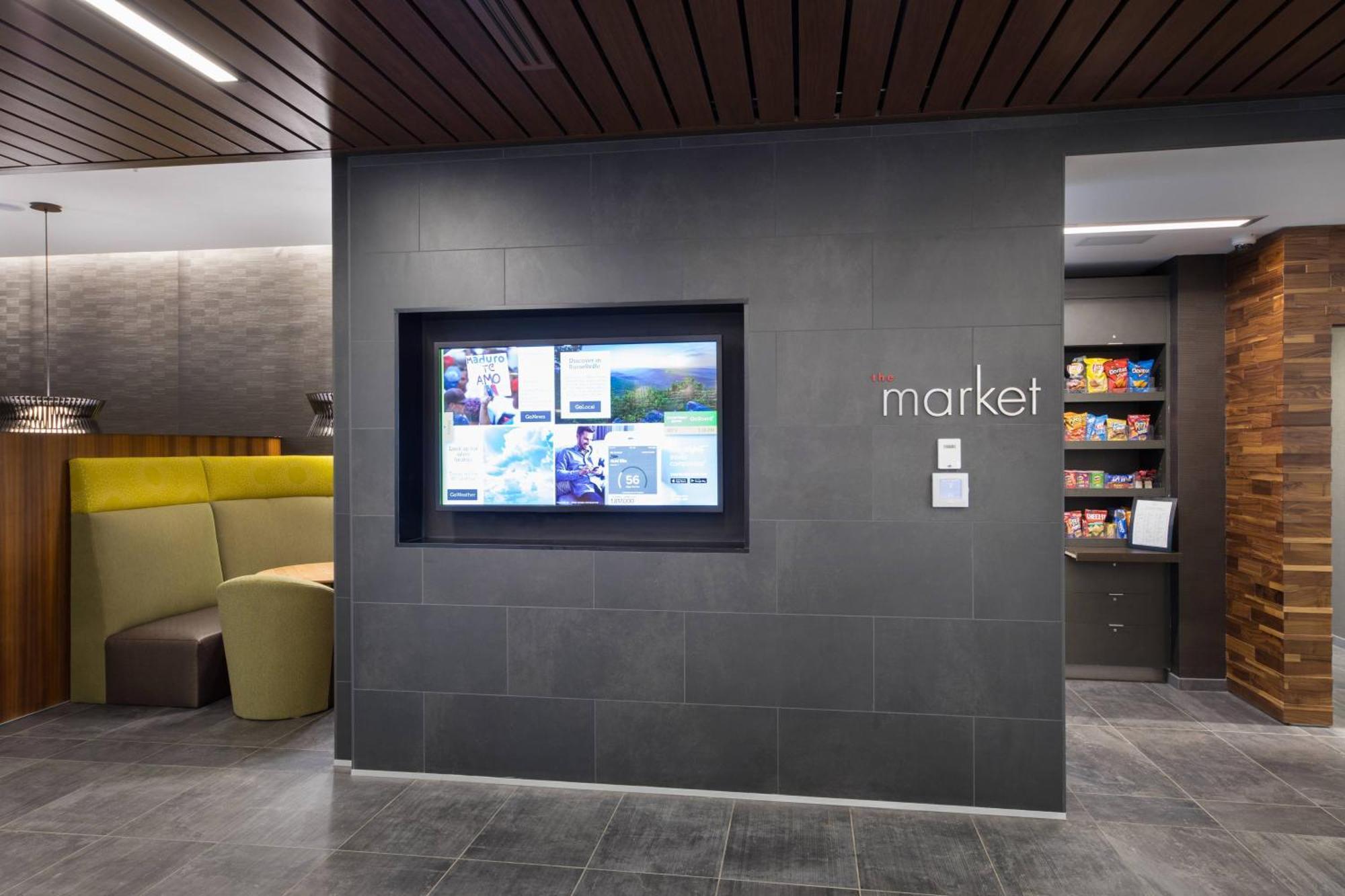 Courtyard By Marriott Russellville Ngoại thất bức ảnh