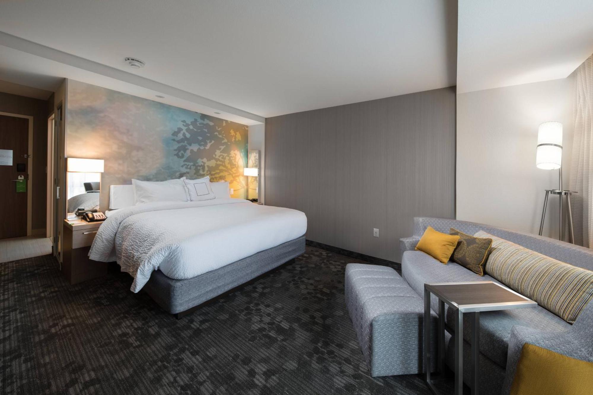 Courtyard By Marriott Russellville Ngoại thất bức ảnh